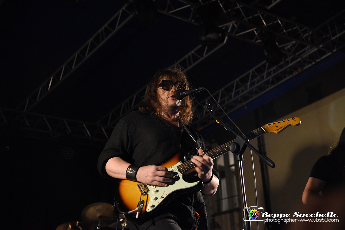 VBS_2608 - Concerto Gianluca Grignani - Living rock and roll Tour 2022.jpg